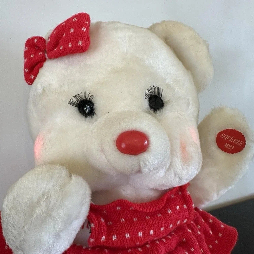 VTG 80's TL Toys White Christmas Girl Blushing Musical Teddy Bear Singing RARE